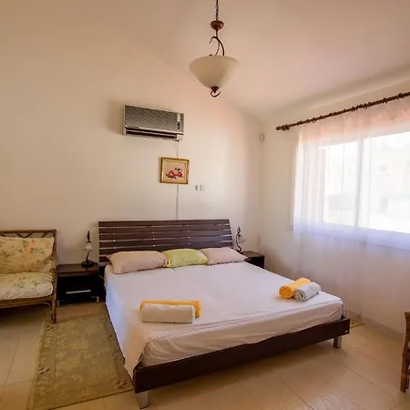 Villa Fig Tree *